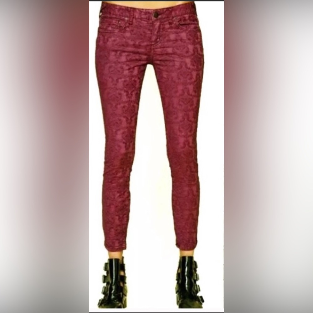FREE PEOPLE FLORAL DARK RED SKINNY JEANS 28